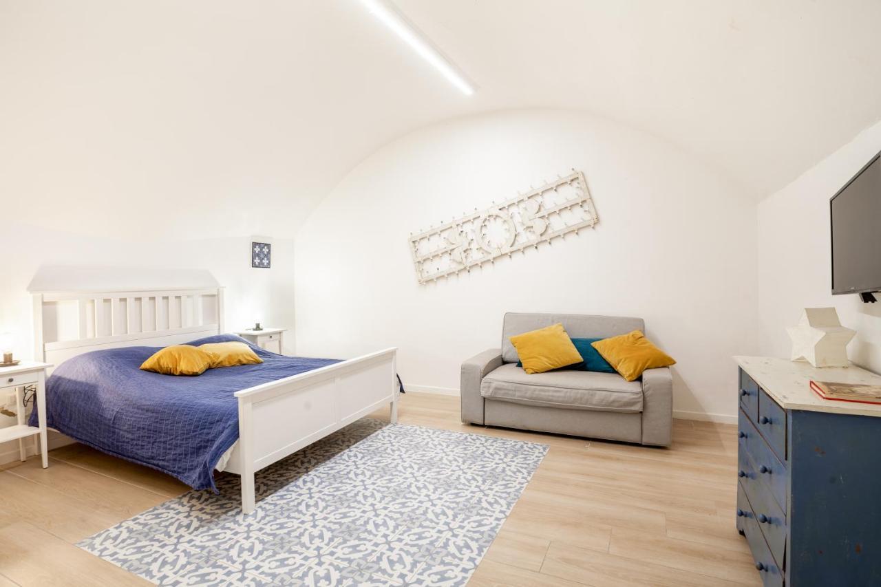 La Casetta Lovely Apartment In Bari Vecchia Luaran gambar
