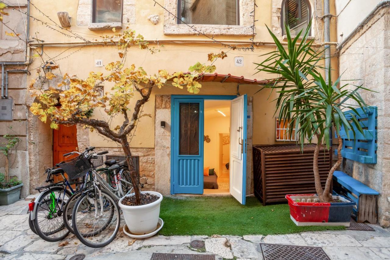 La Casetta Lovely Apartment In Bari Vecchia Luaran gambar